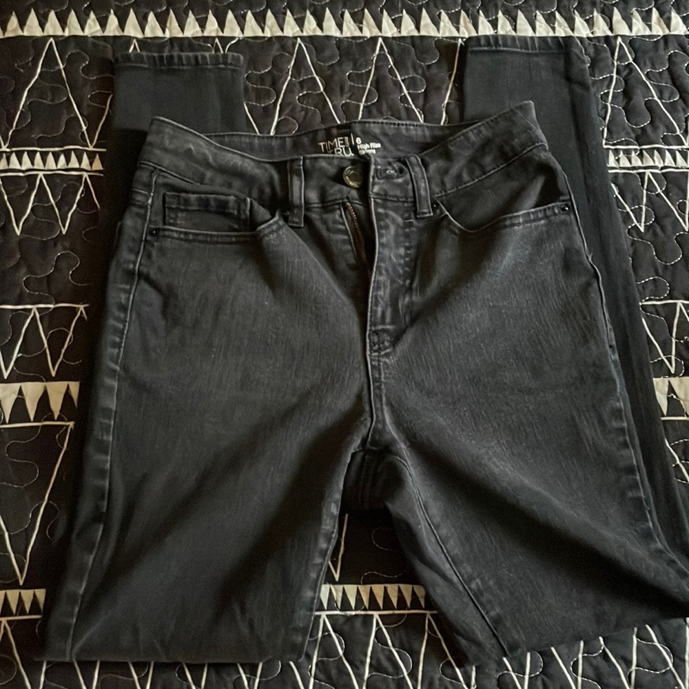 🖤Black/DarkGrey Skinnies🖤